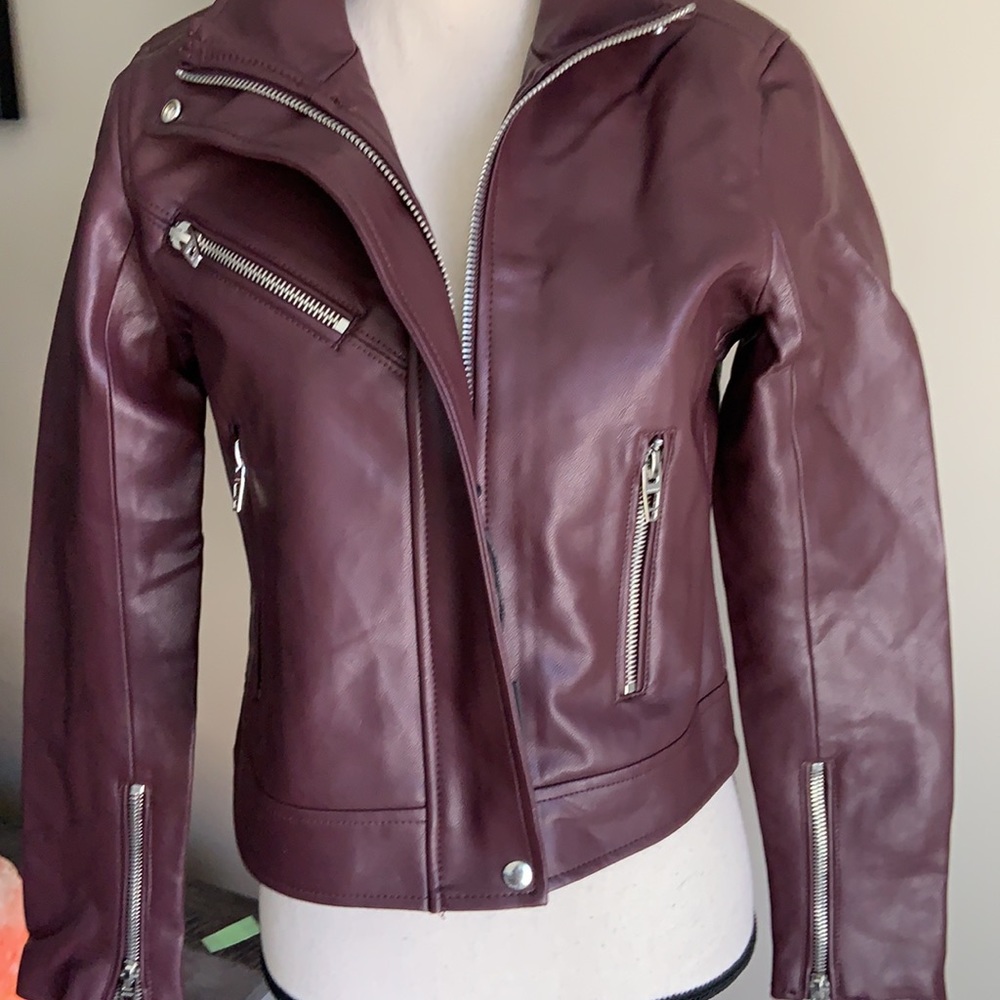 ⬇️PRICE DROP⬇️NYC Faux Moto Jacket - Picture 2 of 5